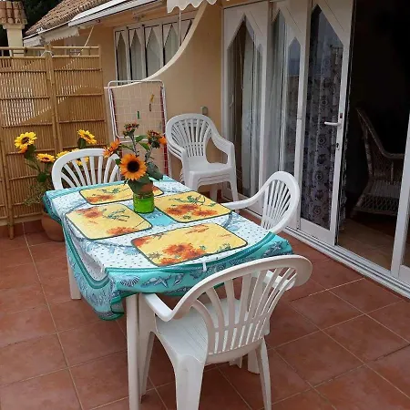 Holiday home Paradis